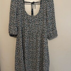 American Eagle Outfitters Dark Green Floral Dress